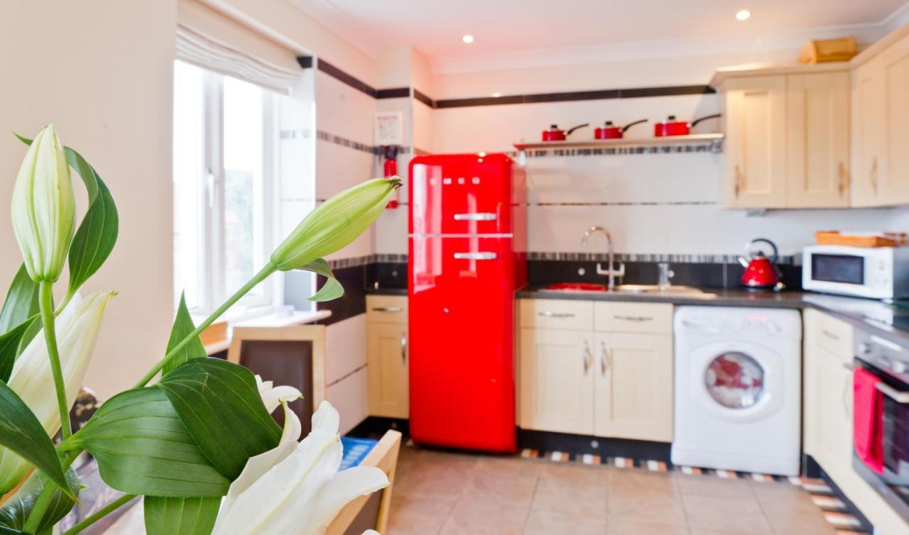 Watermark Apartments Whitby Habitación foto