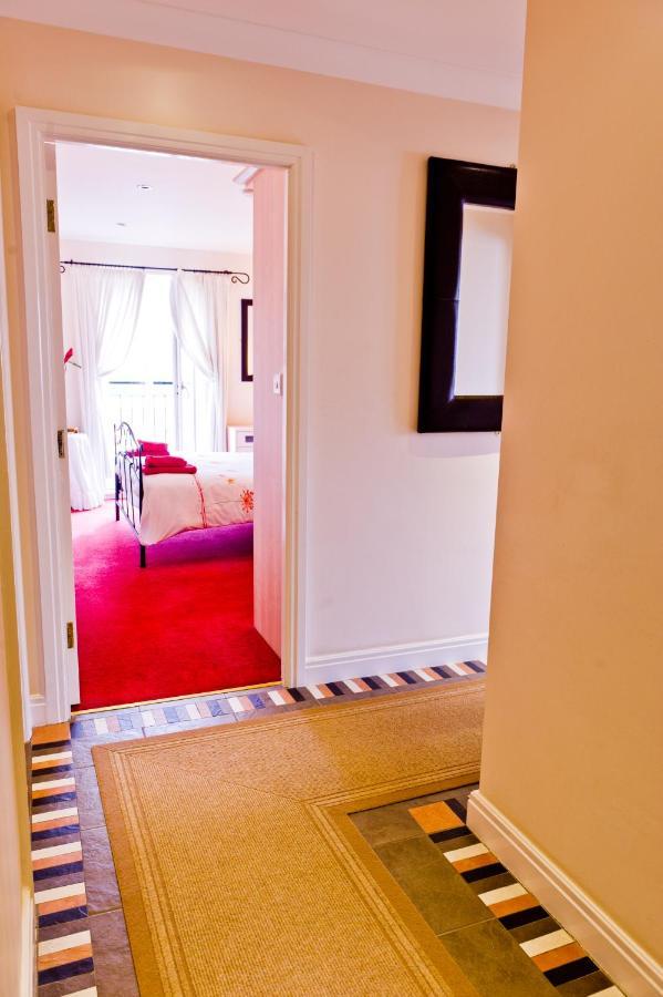 Watermark Apartments Whitby Habitación foto