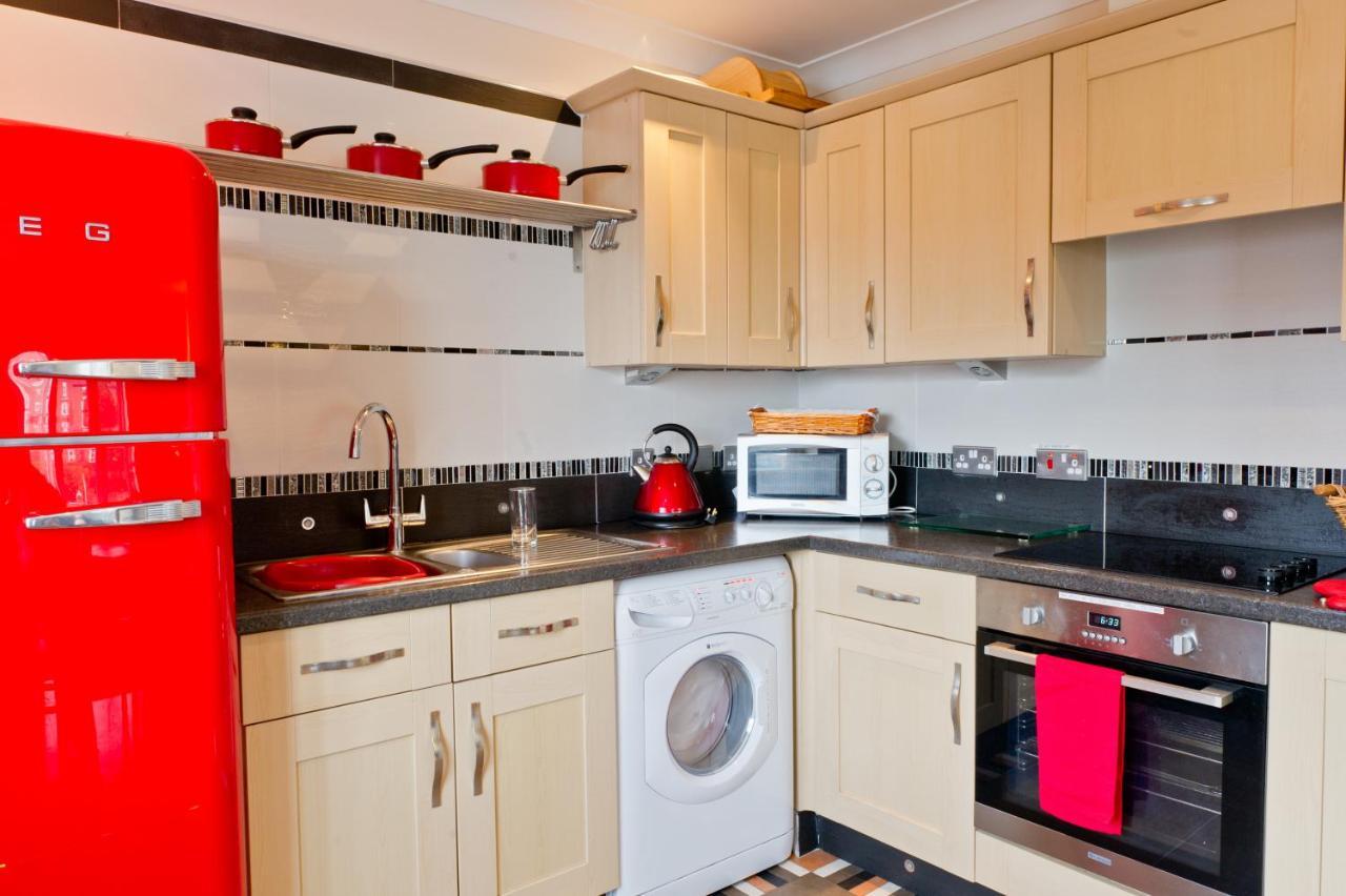 Watermark Apartments Whitby Habitación foto