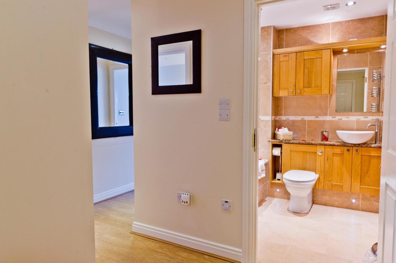 Watermark Apartments Whitby Habitación foto